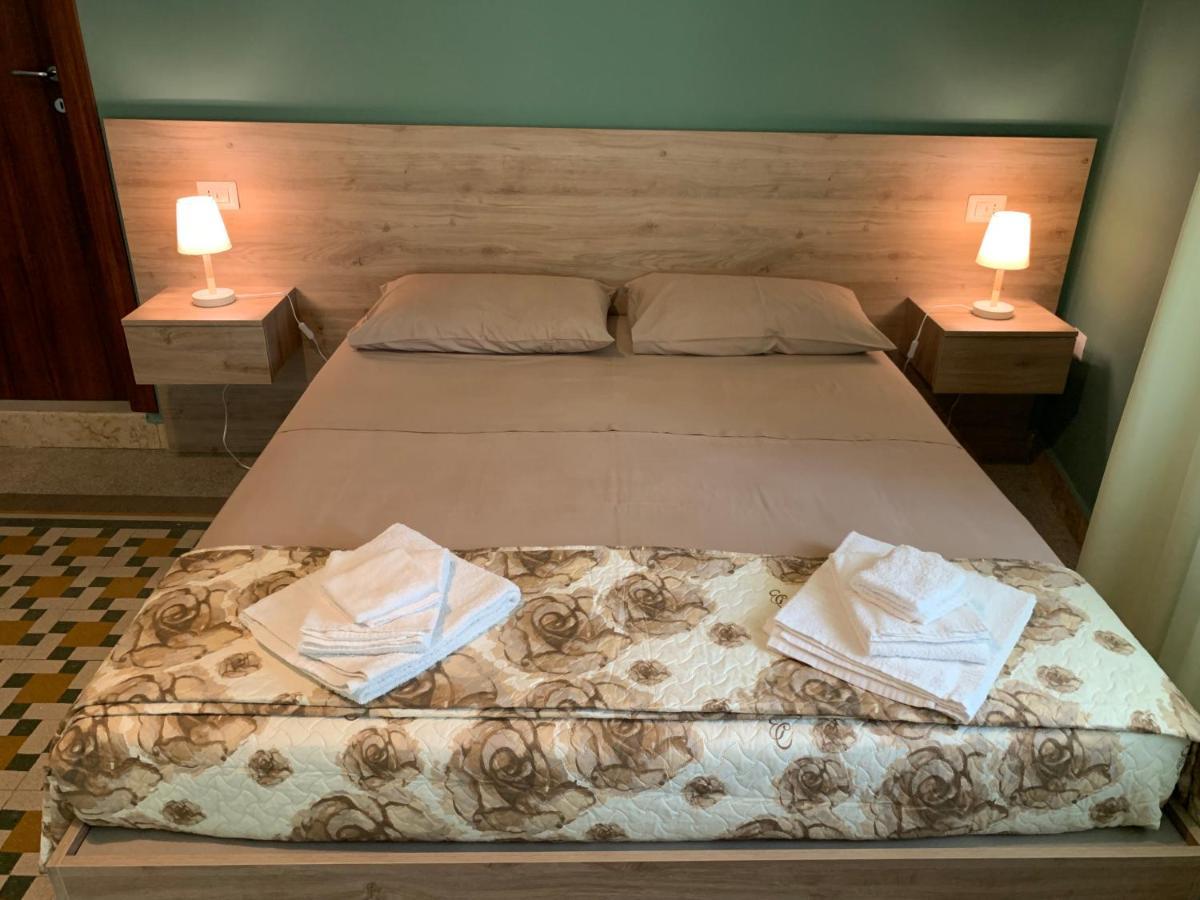 רג'יו די קאלאבריה Erythra Bed And Breakfast מראה חיצוני תמונה