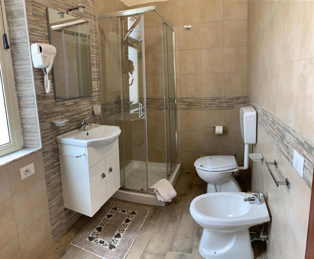 רג'יו די קאלאבריה Erythra Bed And Breakfast מראה חיצוני תמונה