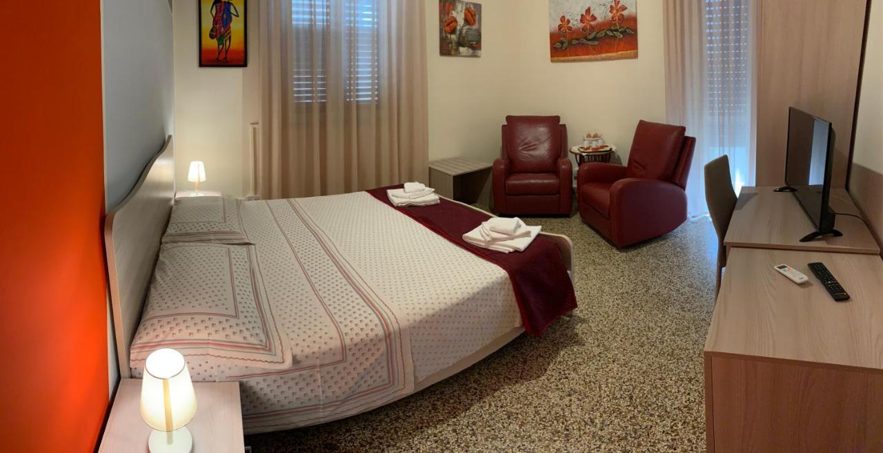 רג'יו די קאלאבריה Erythra Bed And Breakfast מראה חיצוני תמונה